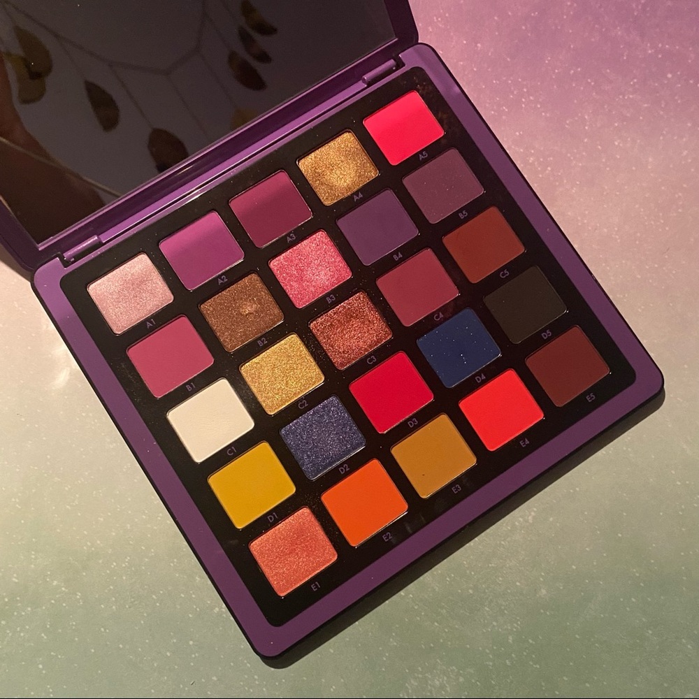 Anastasia Beverly Hills NORVINA® Pro Pigment Palette Vol. 1